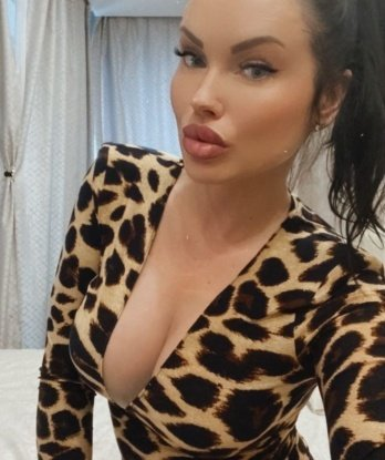 Знойная красотка приглашает в гости для жарких ласк и страстных поцелуев. Я создам атмосферу настоящего праздника любви и страсти. Гарантирую конфиденциальность и хорошее настроение! 2628, 28 лет